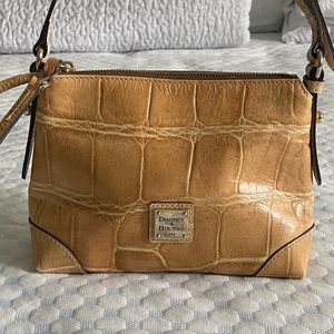 Dooney and Bourke Bag